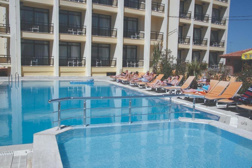 Porteras Otel クシャダス エクステリア 写真